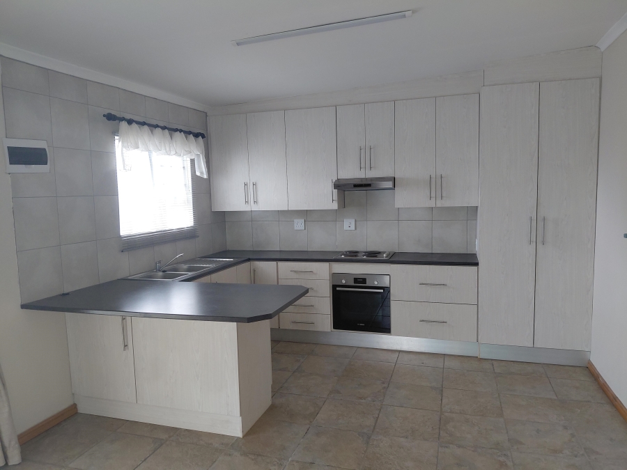 4 Bedroom Property for Sale in Vanes Estate Eastern Cape